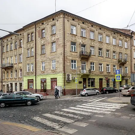 Golden Violin ! Apartments Lviv S Exterior photo
