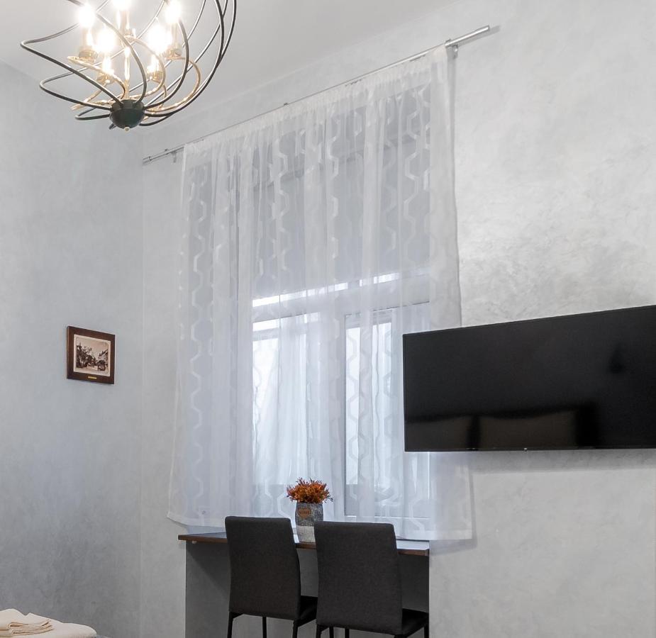 Golden Violin ! S Apartment Lviv